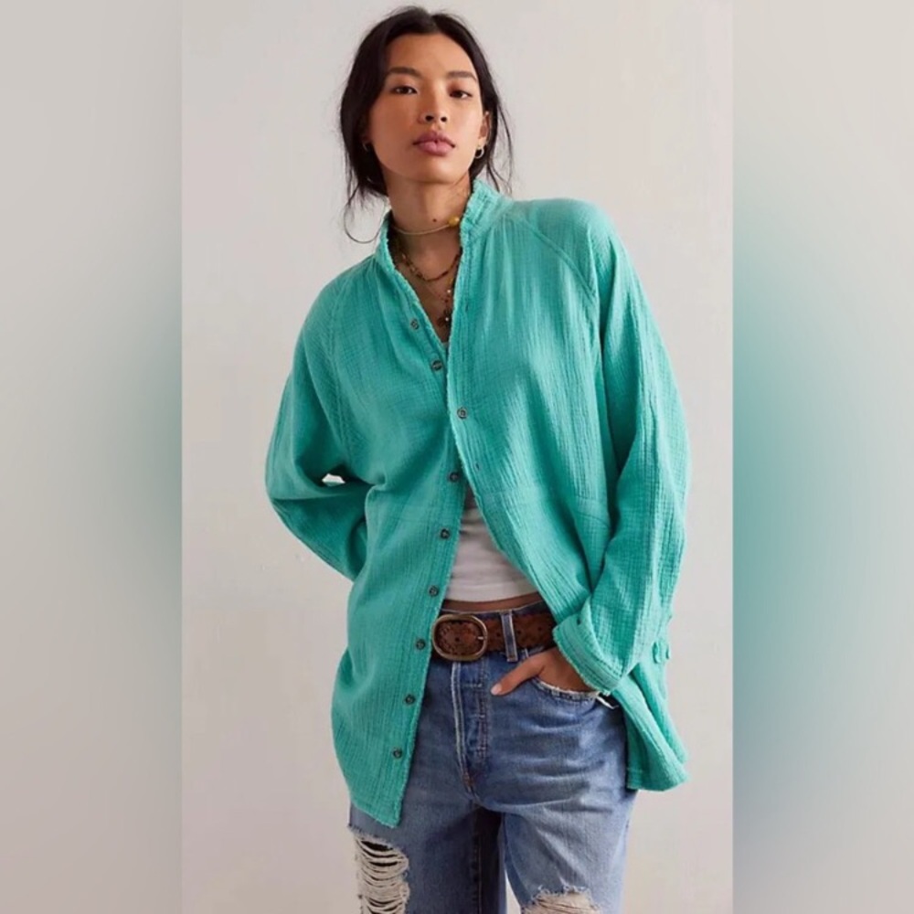 Free People! Summer Daydream Buttondown Top In Clear Skies NWT! - Picture 5 of 14